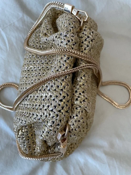 Stunning Metallic Gold Woven Shoulder Clutch with Chain Strap - Picture 3 of 8